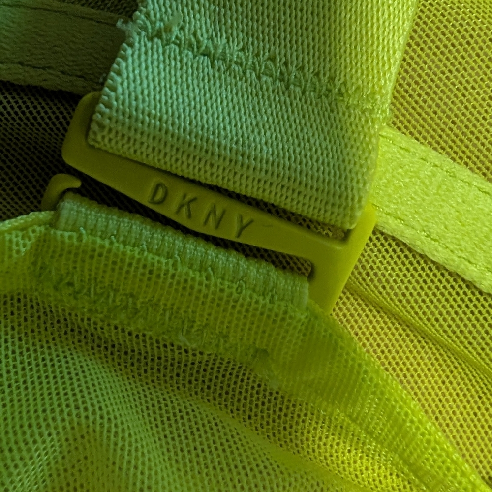 DKNY brand new bra with tag. Size 32A - Picture 6 of 7